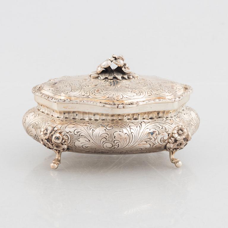 Sugar box, silver, Italy 1934-44, Swedish import mark.