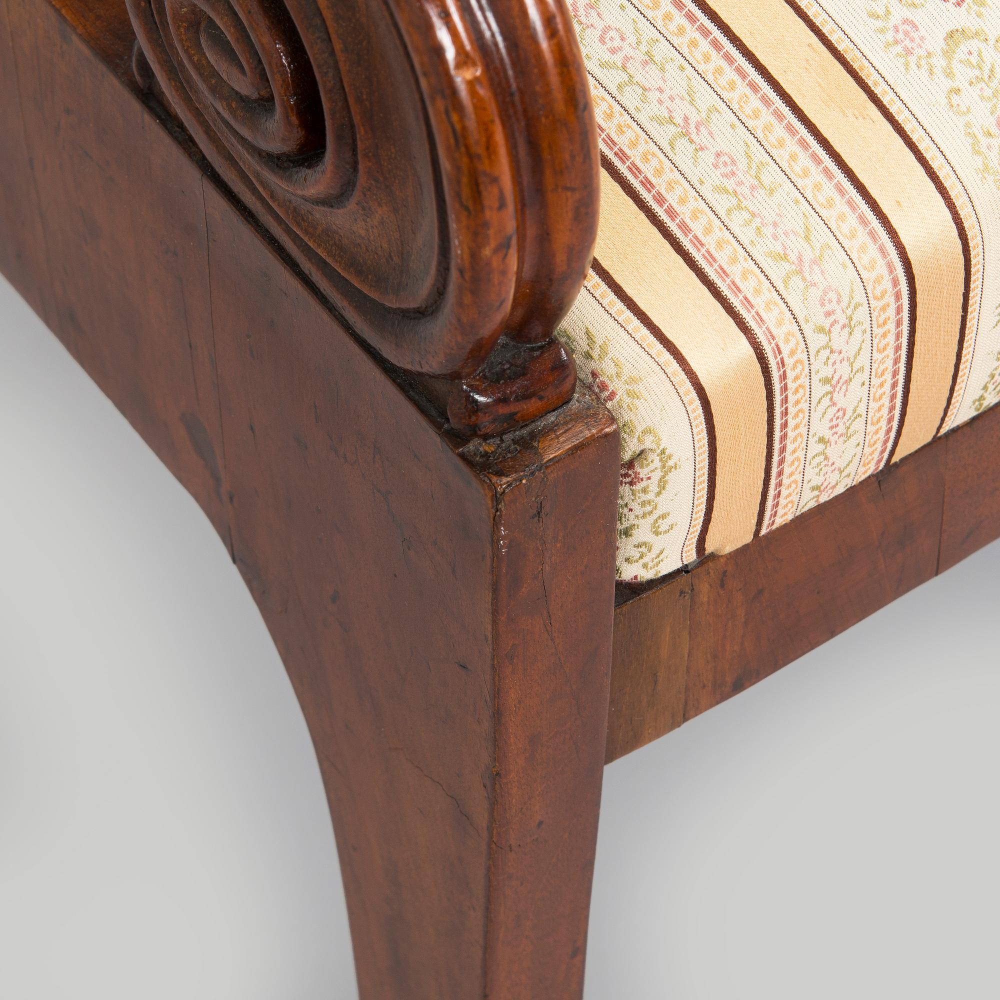 Nojatuolipari, Biedermeier, 1820-40-luku.