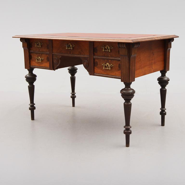 SKRIVBORD, sent 1800-tal.