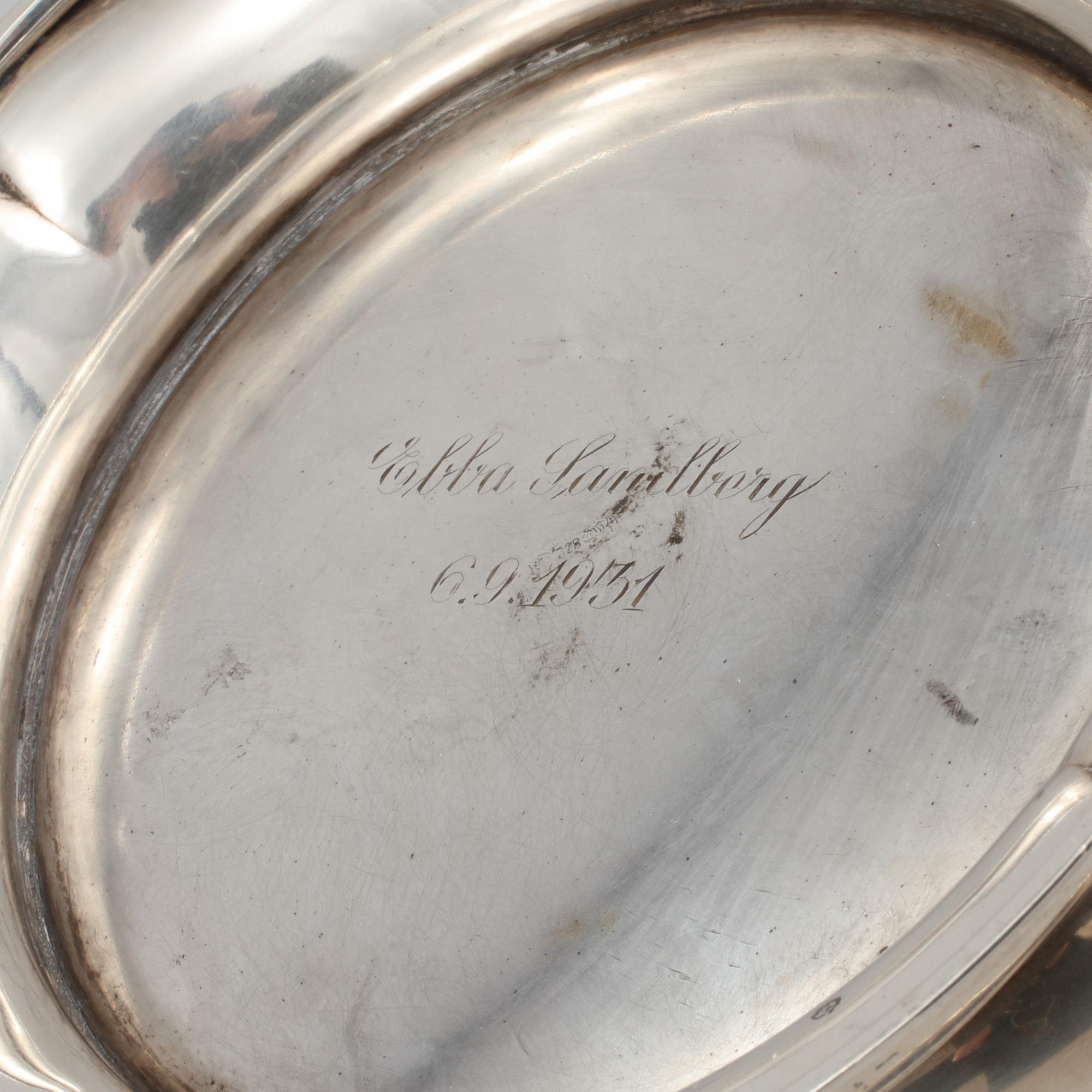 SKÅL, silver, svenska importstämplar, 1931. Vikt 535 g.