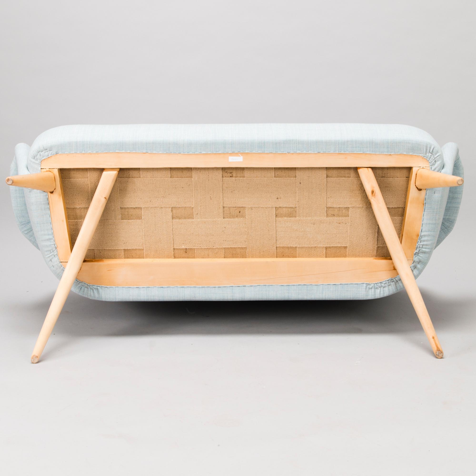 CARL GUSTAF HIORT AF ORNÄS, soffa, "Pedro", Puunveisto Oy - Träsnideri Ab, 1900-talets mitt.