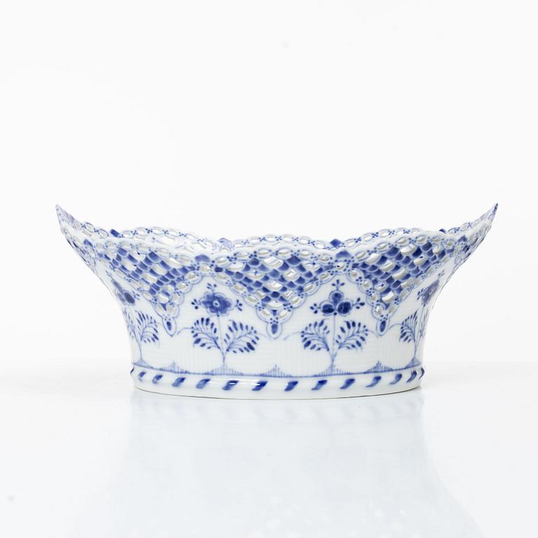 Royal Copenhagen, A pierced bowl, full lace, "Musselmalet", Denmark.