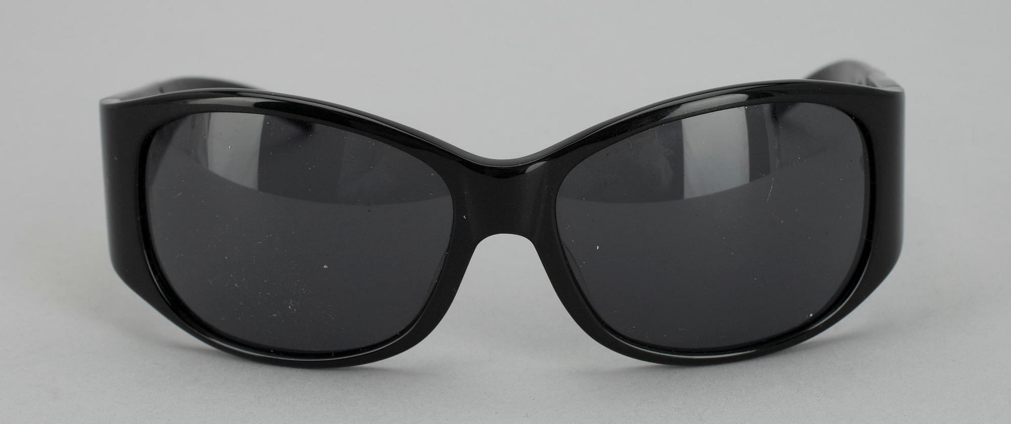 SOLGLASÖGON, Dolce & Gabbana.