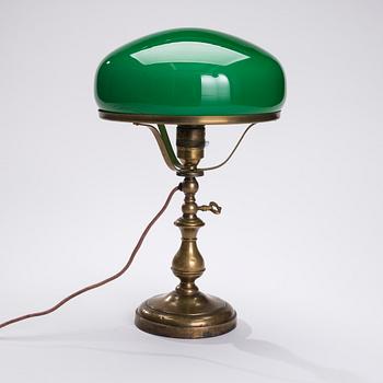 BORDSLAMPA, sk Strindbergsmodell, 1900-talets första hälft.