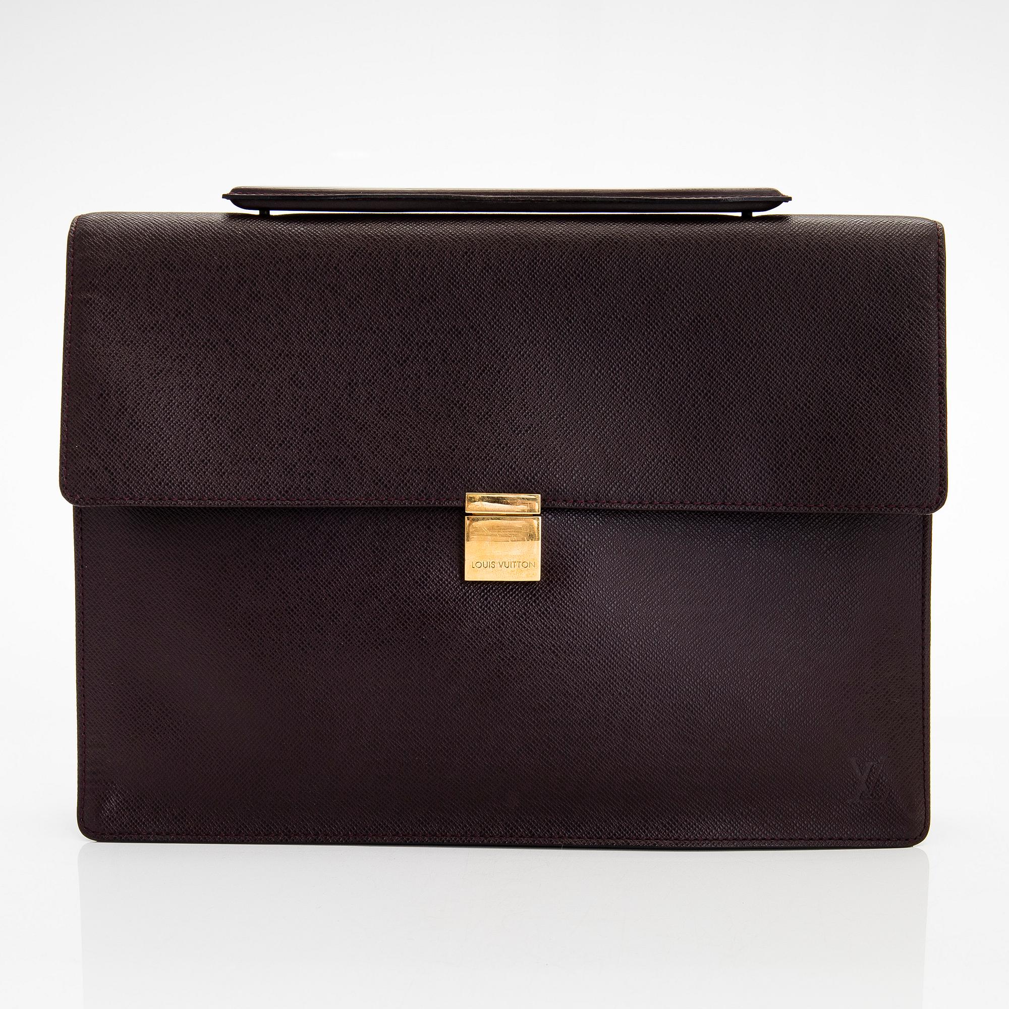 Louis Vuitton, salkku, "Taiga Porte-Document Angara".