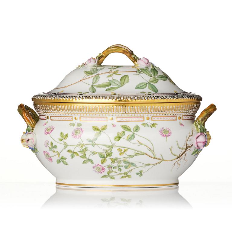 A Royal Copenhagen 'Flora Danica' tureen with cover and stand, Denmark, 20th century.