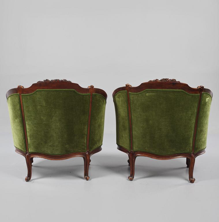 FÅTÖLJER, ett par, rokokostil, 1900-talets första del.