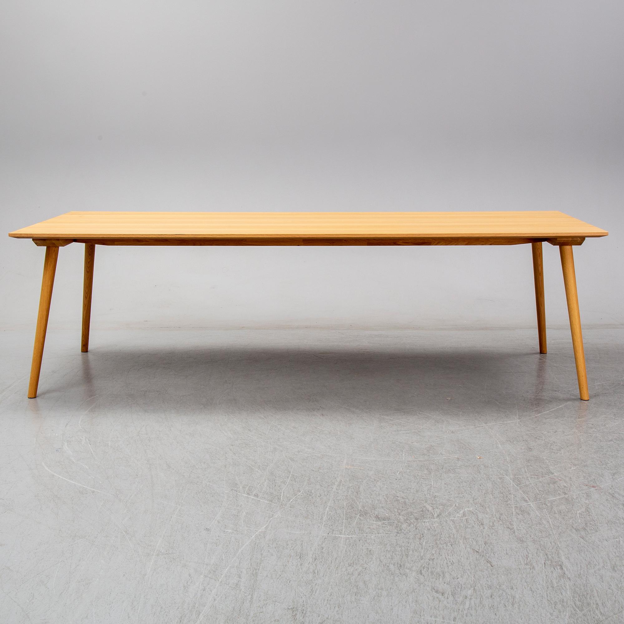 SAMI KALLIO, An oak dining table, &Tradition, 'In Between SK6'.
