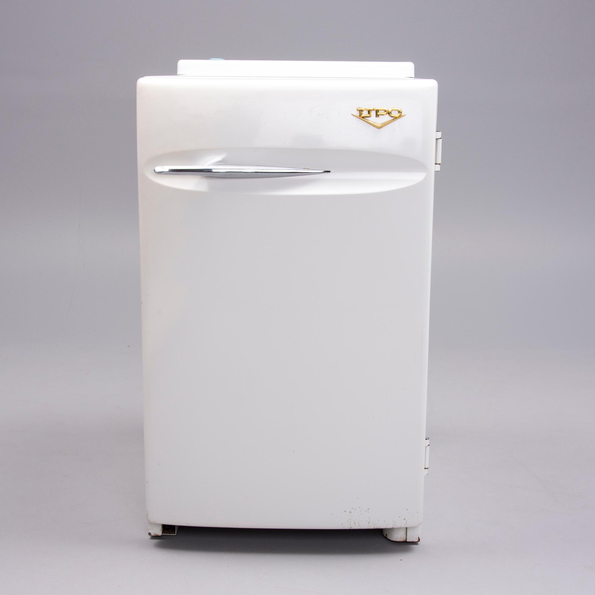 TAPIO WIRKKALA, "Miss Kylskåp 1960" UPO Ab, Lahtis.