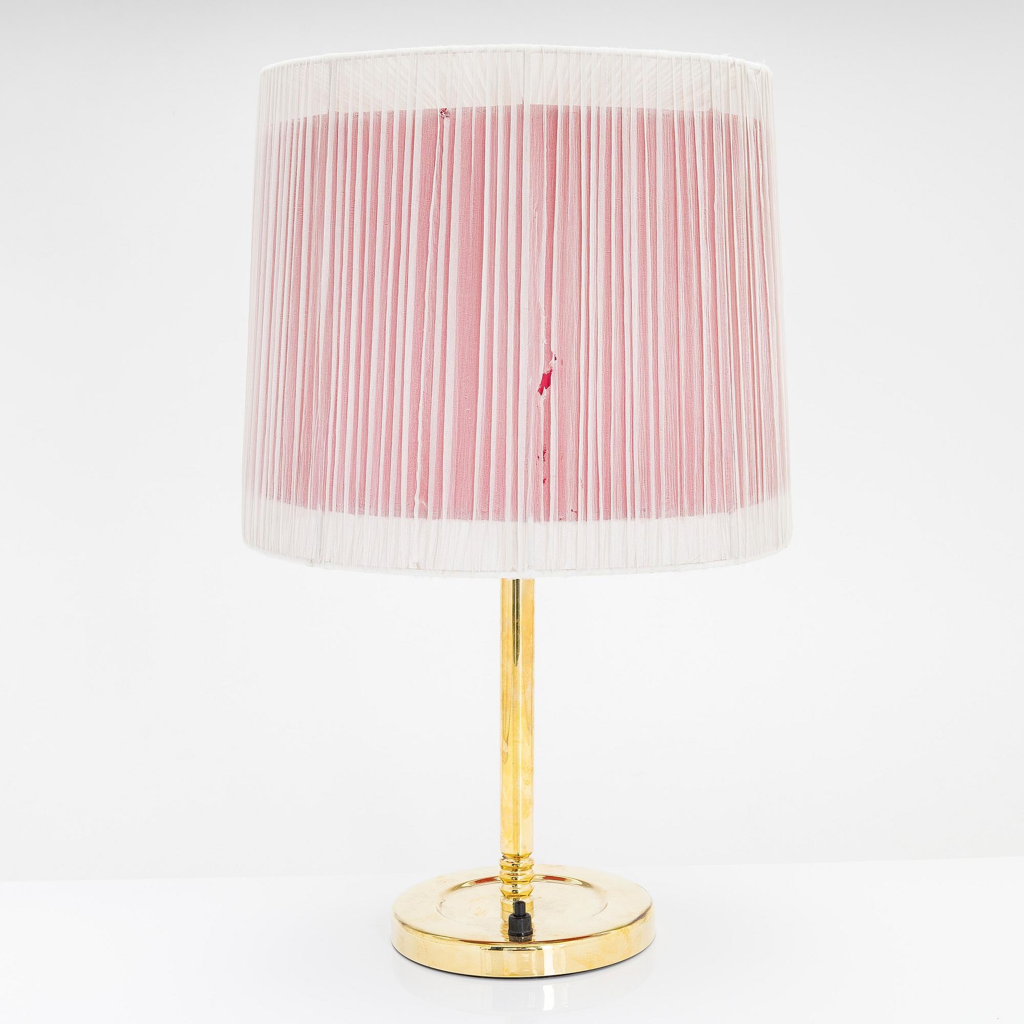 Gunilla Jung, bordslampa variation av modell 2043, Stockmann Orno 1940-talets mitt.