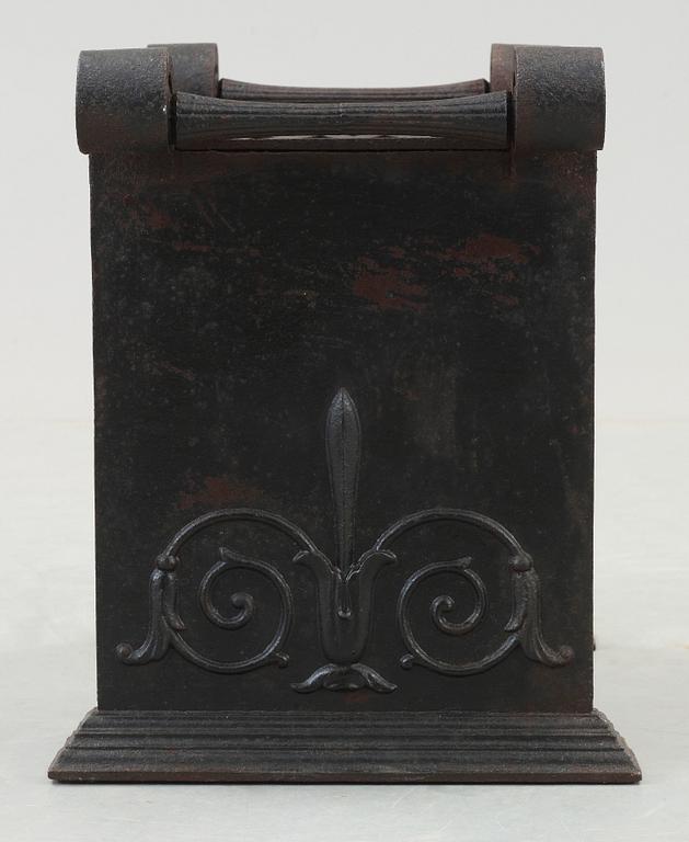 A Folke Bensow cast iron stool, model 'Taburett Nr 1', Näfveqvarn, Sweden circa 1925.