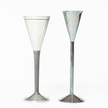 Two vodka glasses, one in silver by Lars Åsling, 1994, and one in pewter, 1977.