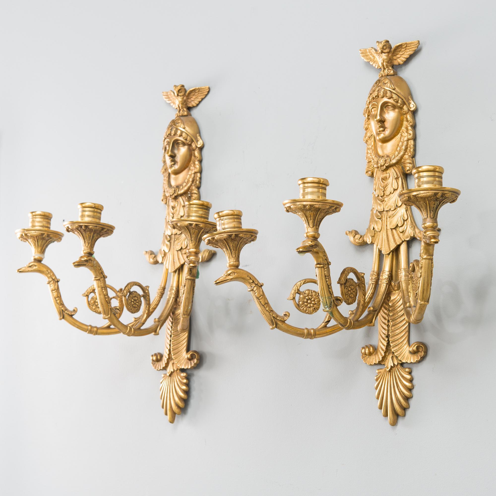 A pair of 19th-Century wall sconces.