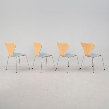STOLAR, 4 st, "Sjuan", Arne Jacobsen för Fritz Hansen.