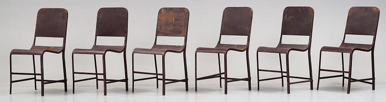 Garden furniture comprising a table and six chairs, 20th century.