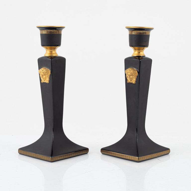 Ljusstakar, ett par, porslin, "Gorgona", Rosenthal för Versace.