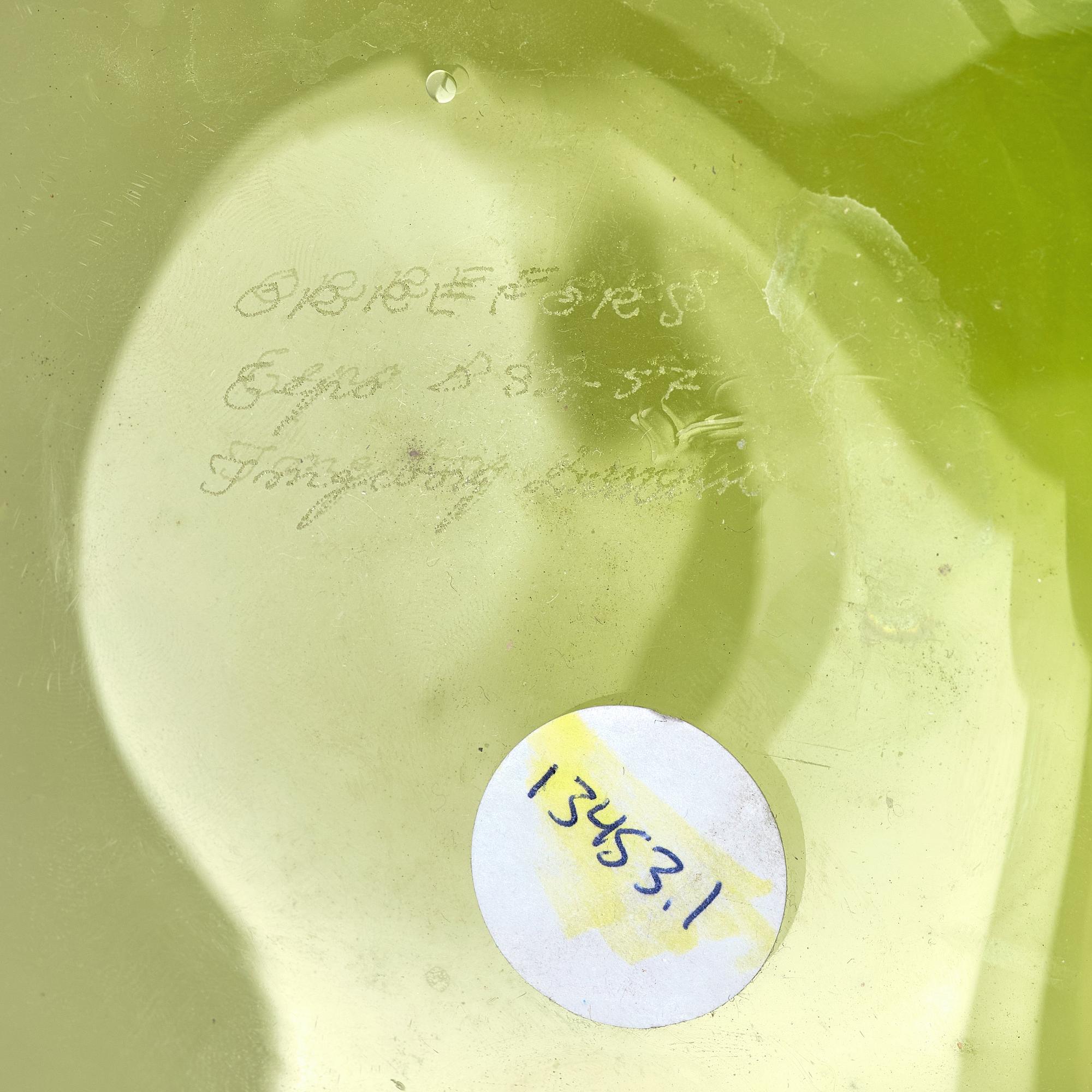 Ingeborg Lundin, vas, "Äpplet", Orrefors.