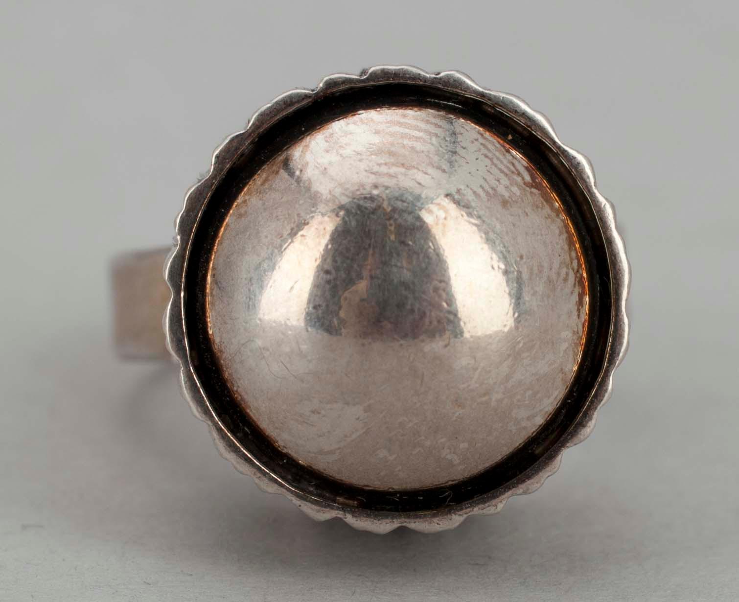 RINGAR, 2 st, sterling silver, E. Granit & Co. Helsingfors 1967. Tot. vikt 18,8 gr.
