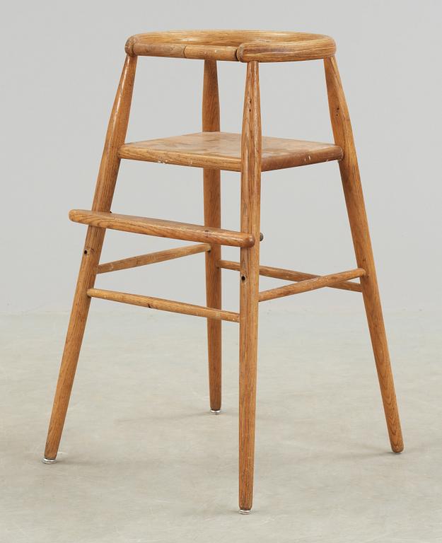 BARNSTOL, Nanna & Jörgen Ditzel för A/S Kolds Savverk, formgiven 1955.