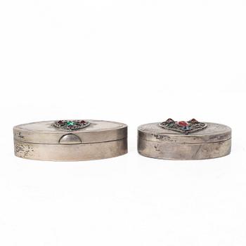 Two Swedish silver snuff boxes, Karlskrona, one with mark of Axel Gabriel Estberg, 1853.