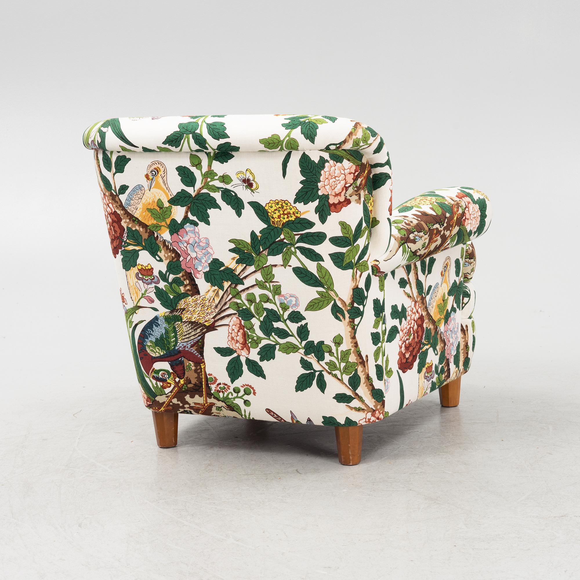 Josef Frank, a model 568 easy chair, Firma Svenskt Tenn.
