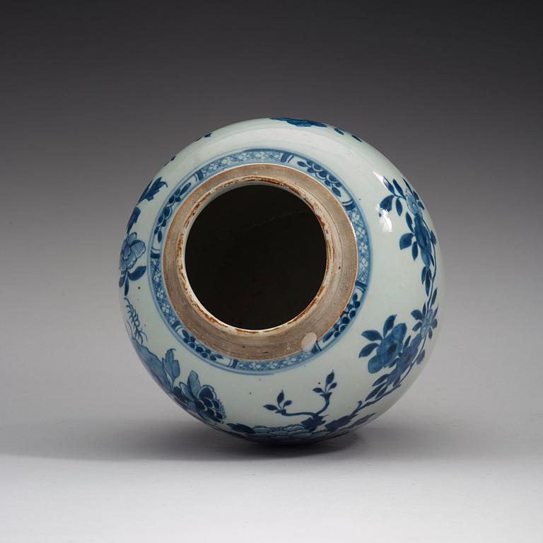 BOJAN, porslin. Qingdynastin, Qianlong (1736-95).