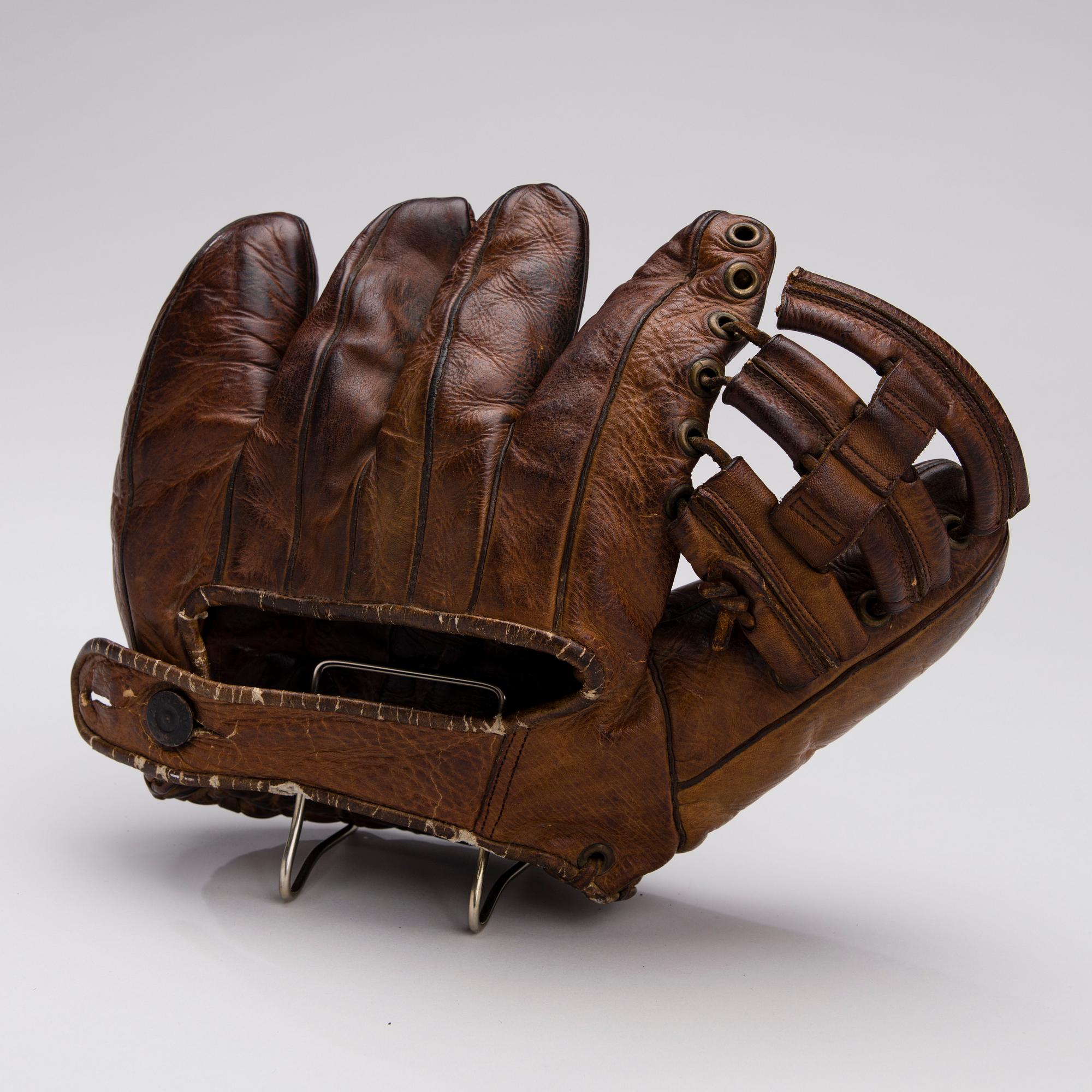 BASEBOLLHANDSKE, Kohinoor, 1900-tal.