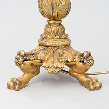 RANSKALAINEN PÖYTÄVLAISINPARI, pronssia, 1800-luku.