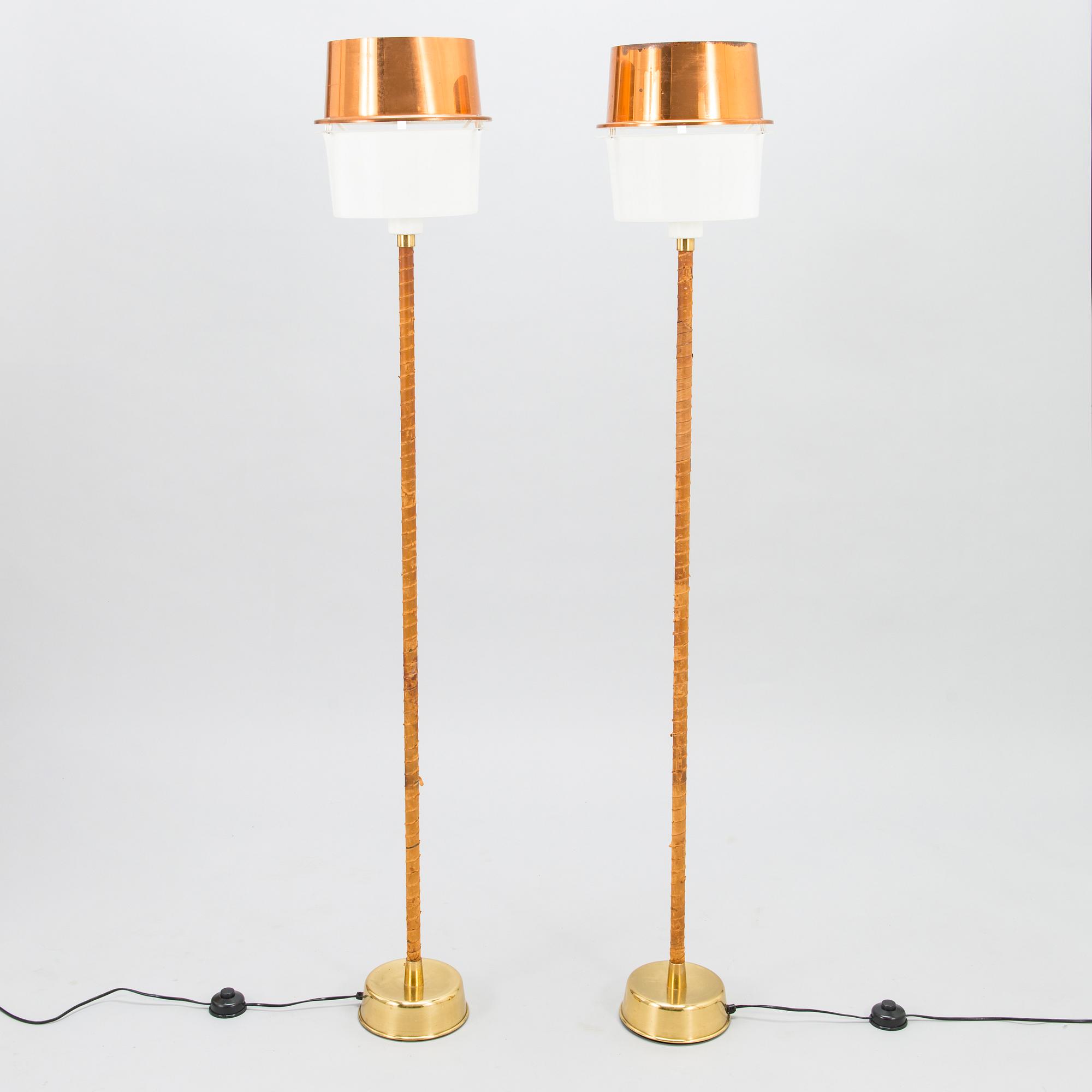 LISA JOHANSSON-PAPE, lattiavalaisinpari, Orno Stockmann, 1960-luku.