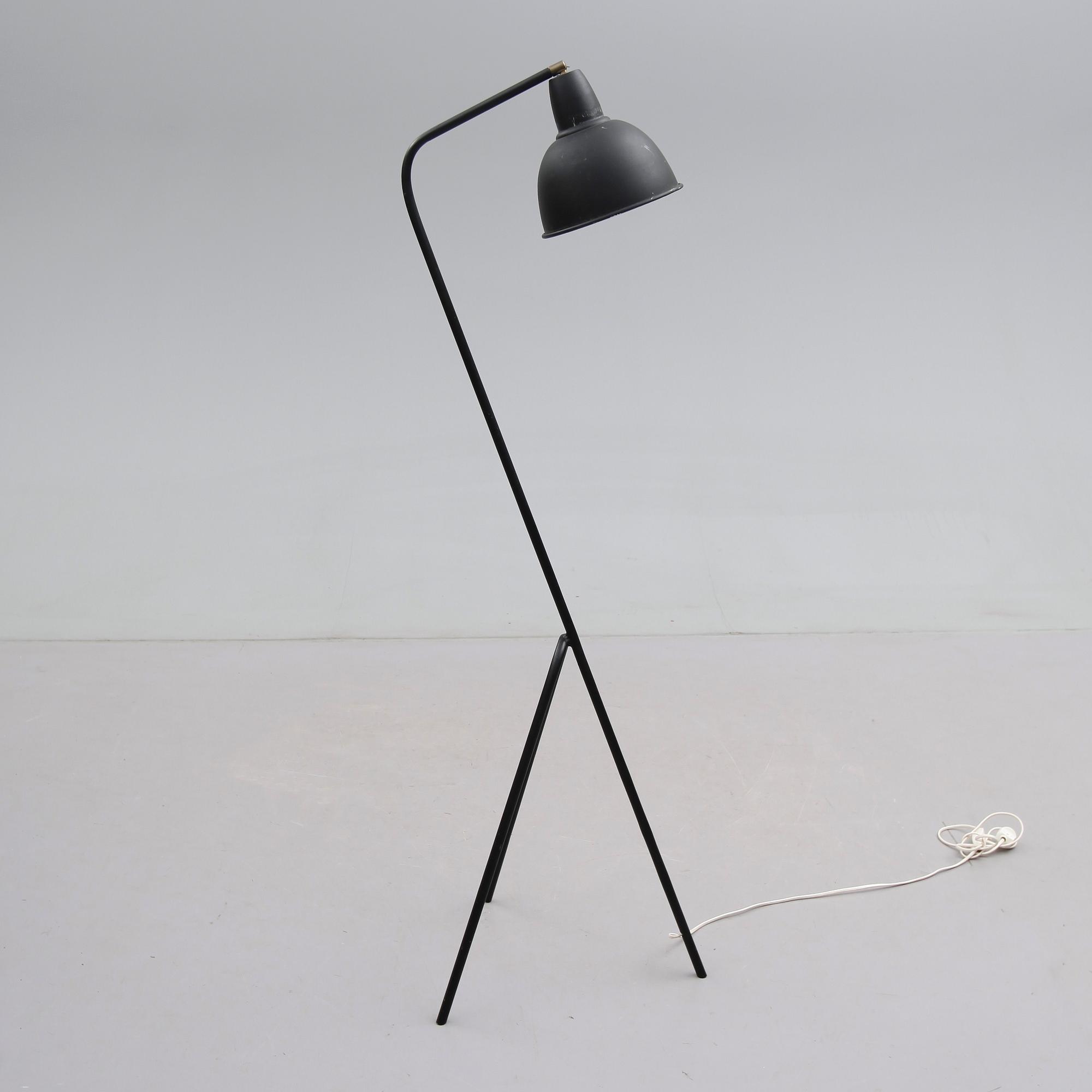 GOLVLAMPA, 1900-talets mitt.