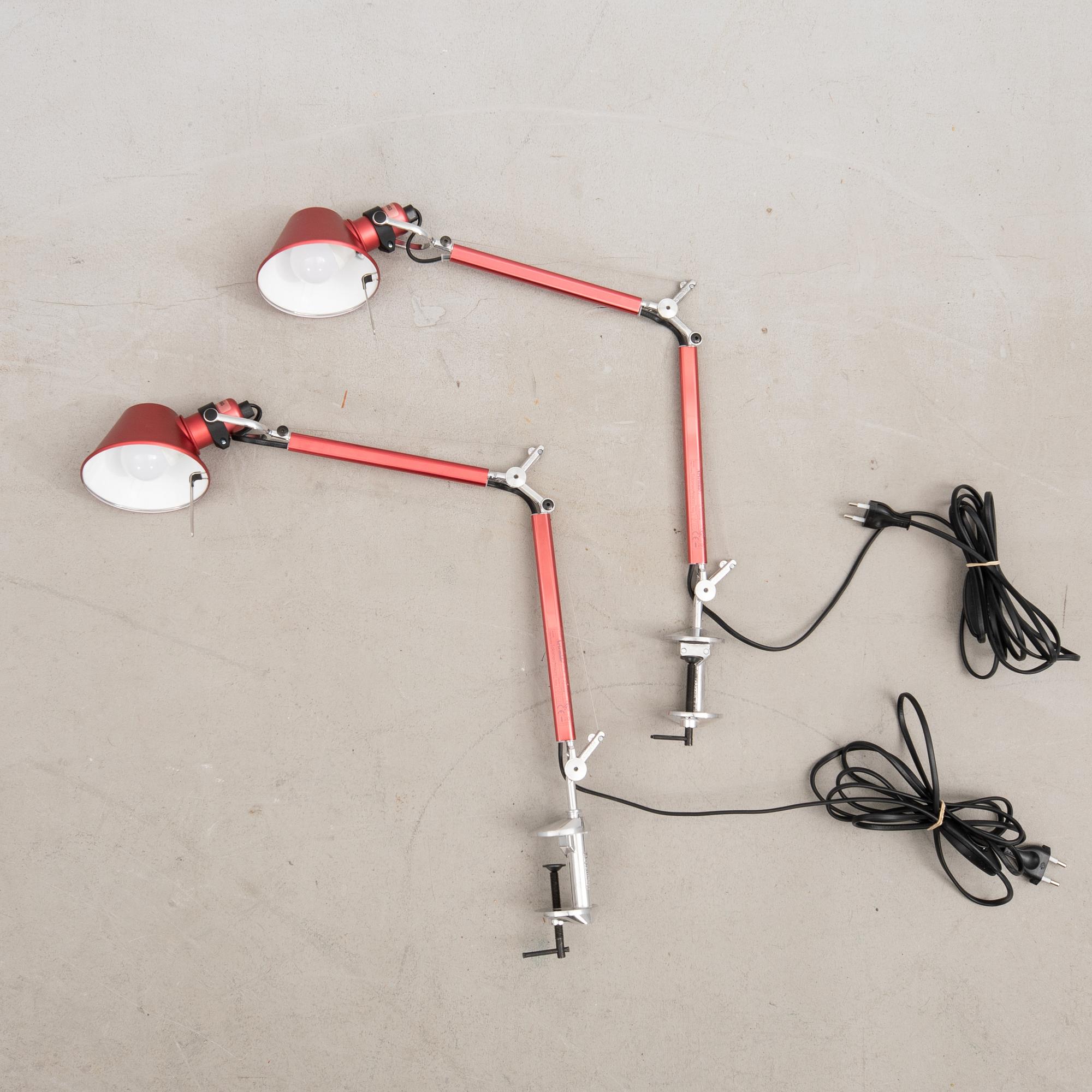 Michele De Lucchi & Giancarlo Fassina, bordslampor"Skrivbordslampor ett par, "Tolomeo" Artemide Italien.