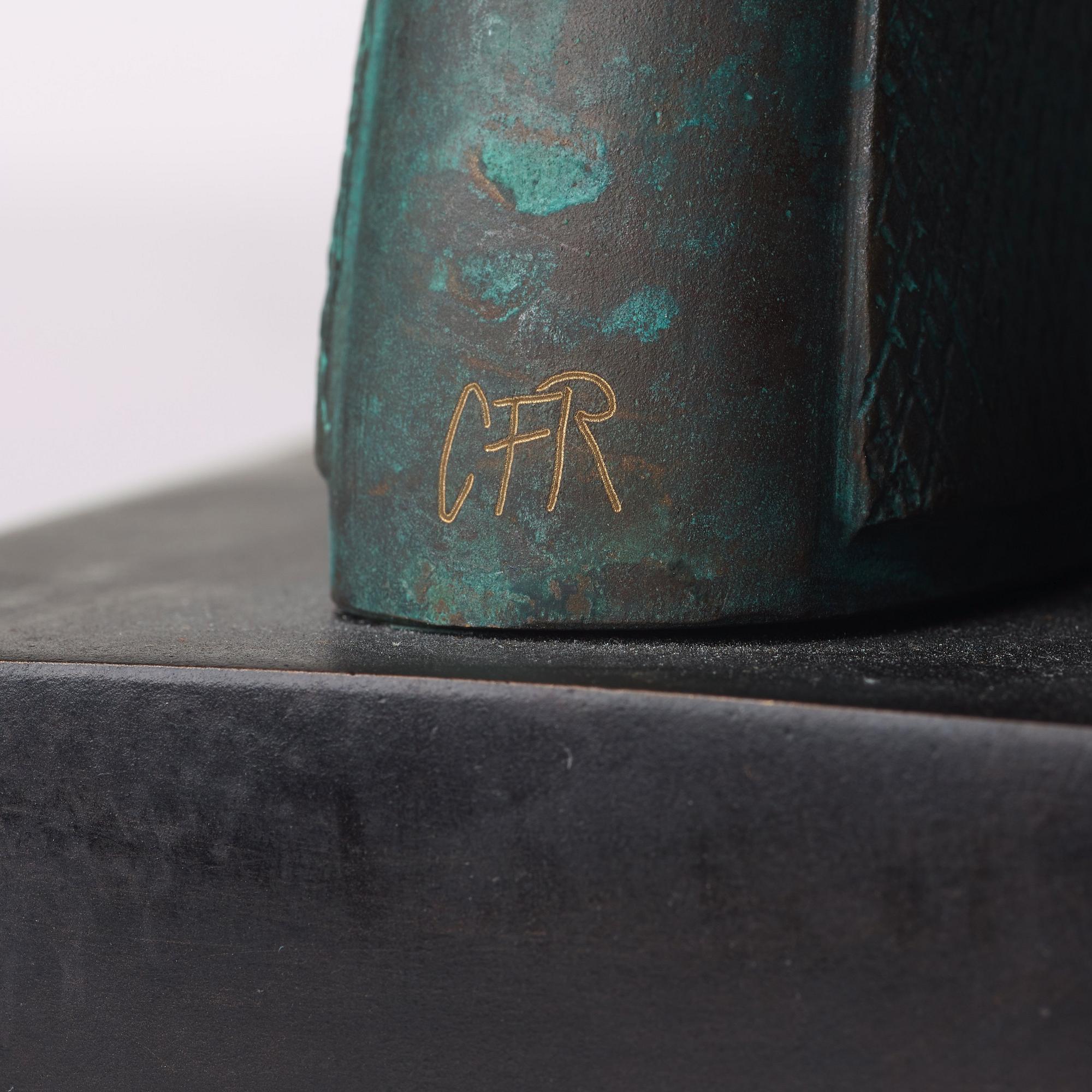 Carl Fredrik Reuterswärd, "Non-violence".