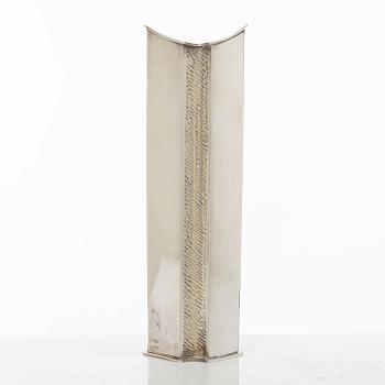 Kaj Blomqvist, vase, silver, Kultakeskus, Hämeenlinna 1968.