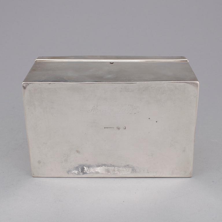 SKRIN, silver, stämplat Kleucker, troligen Tyskland och 1800-tal. Vikt ca 317 gram.