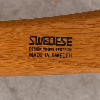 Yngve Ekström, fåtölj med fotpall, "Lamino", Swedese, 2007.