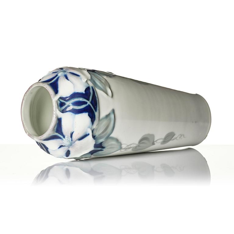 Nils Emil Lundström, an Art Nouveau porcelain vase, Rörstrand, ca 1900.