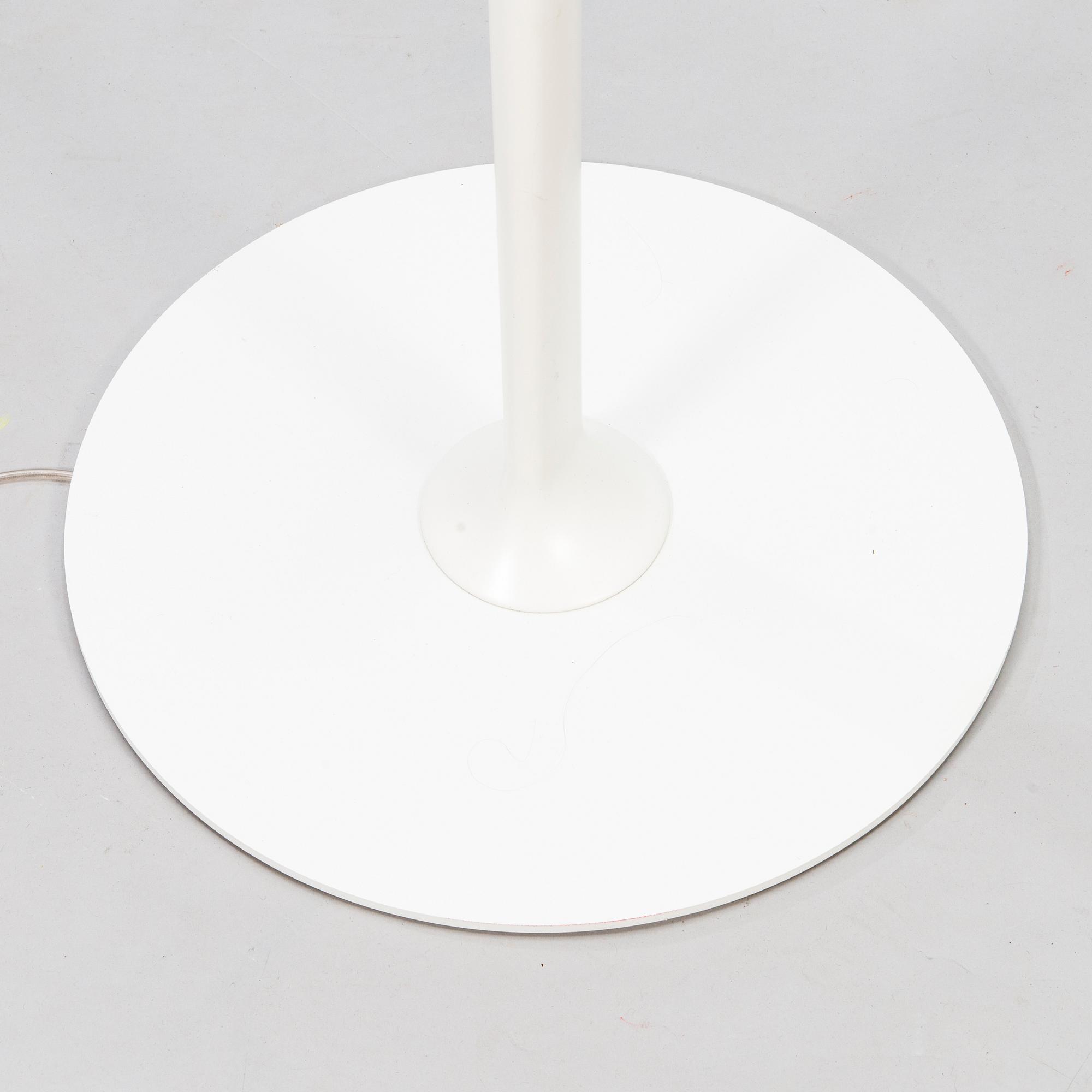 GOLVLAMPA, "Gregg", Roberto och Ludovica Palomba, Foscarini, 2000-tal.