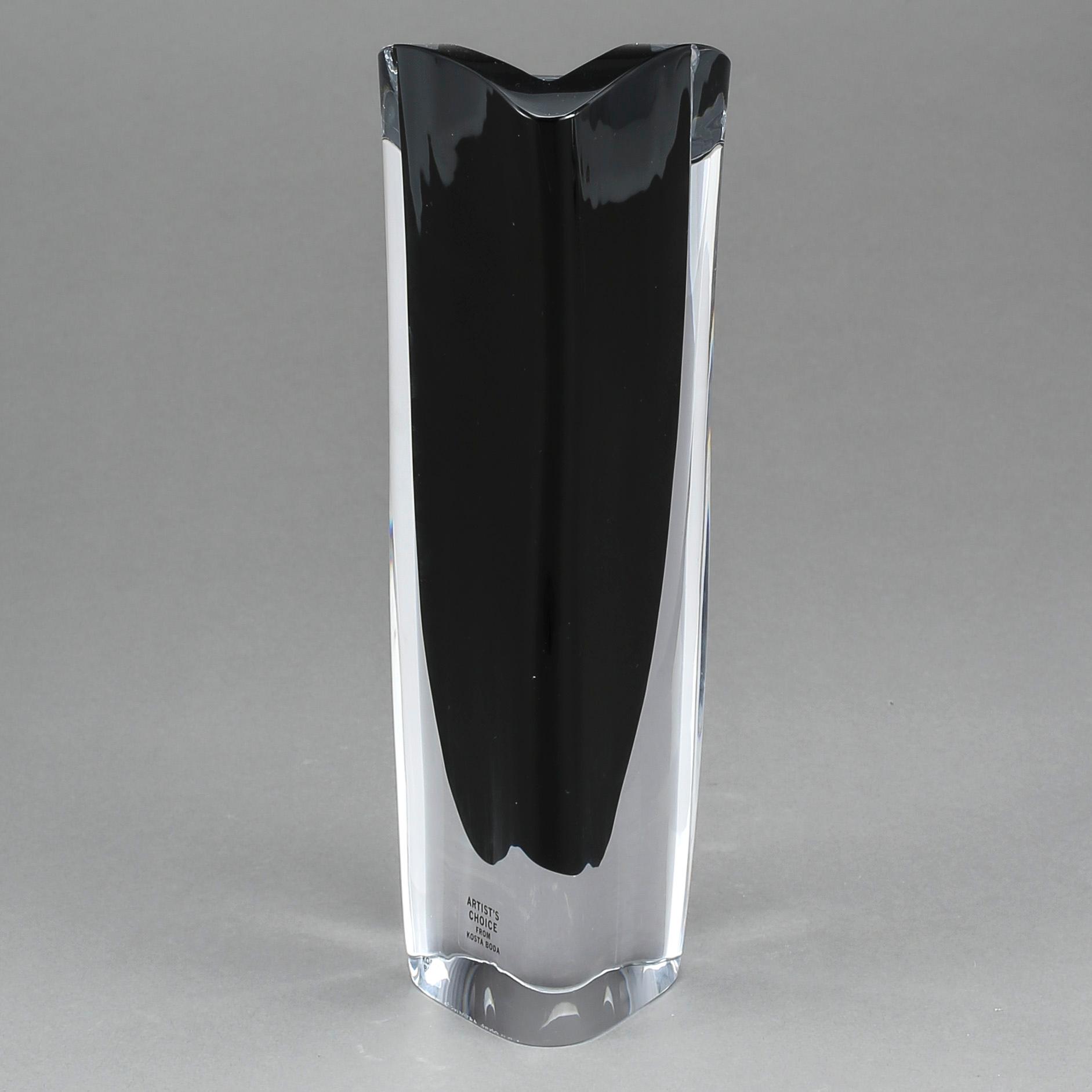 VAS, glas, Göran Wärff, Kosta Boda, 2000-tal.