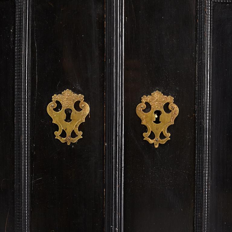 Kabinettskåp, Sydtyskland, Barock, omkring år 1700.