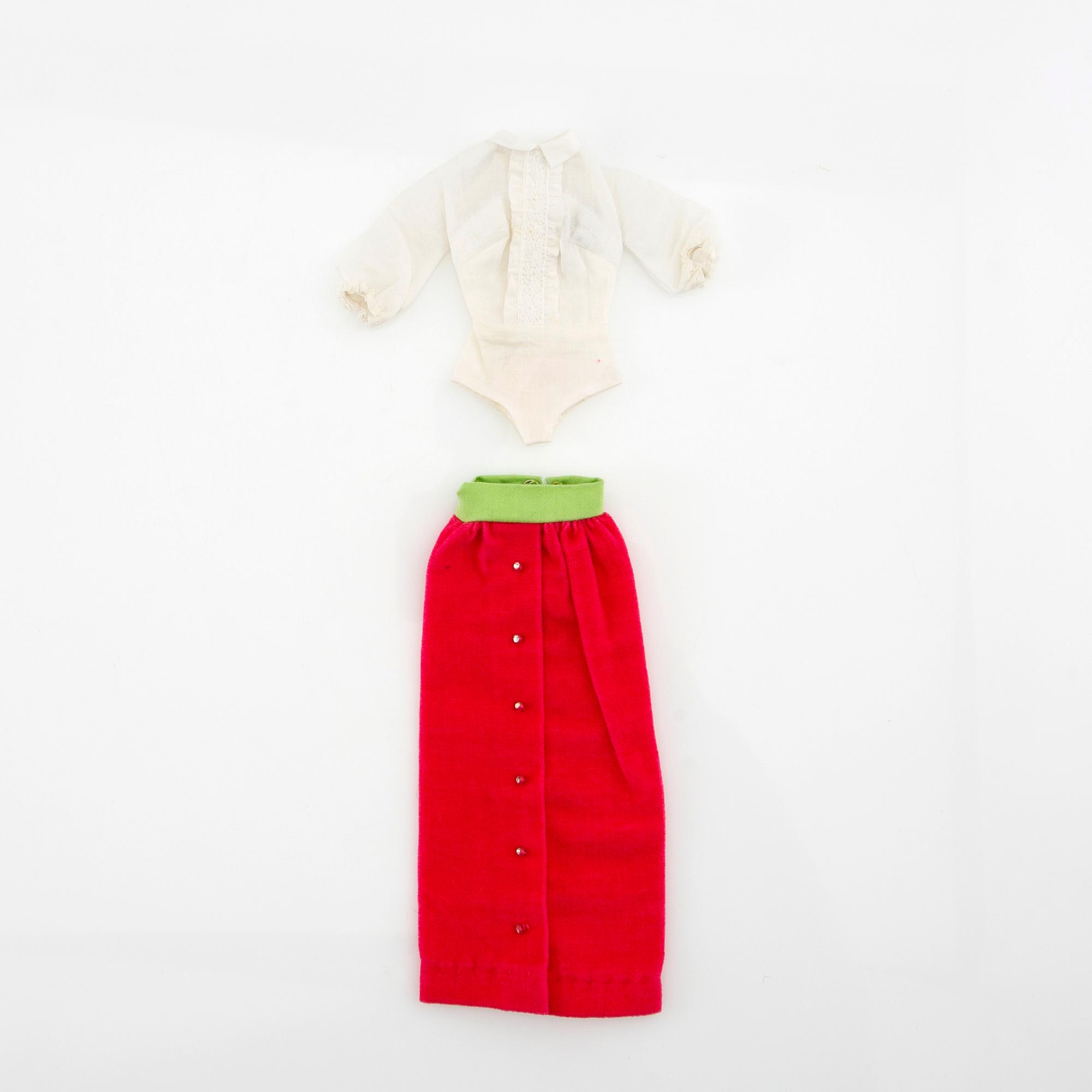 Barbie clothes 4 sets. Vintage including "Fashion Editor" Mattel 1965. "Stormy Weather" Mattel 1963-64.