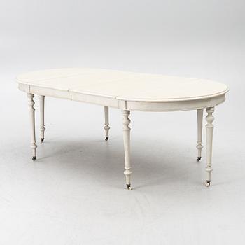 A 19th century dining table.