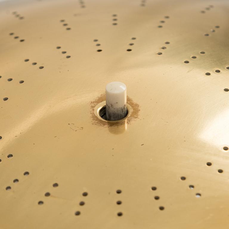 Paavo Tynell, pöytävalaisinpari, malli 5061, Idman 1900-luvun puoliväli.