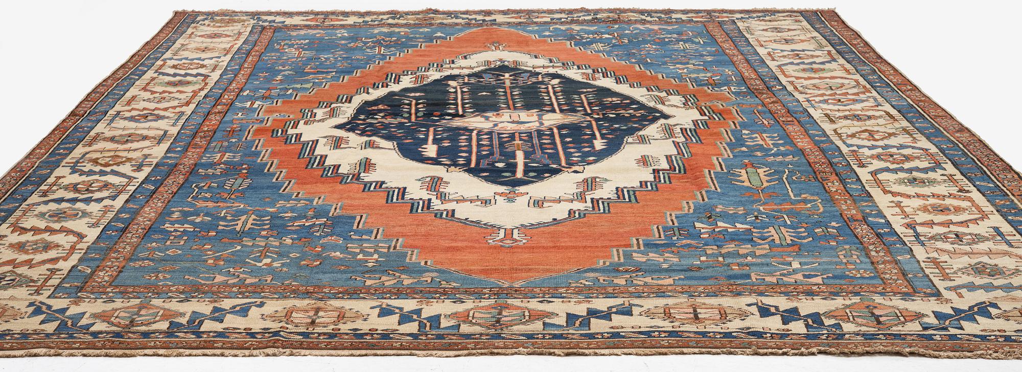 A Bakshaish carpet, West Persia, c. 438 x 346 cm.