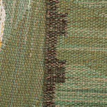 A CARPET, "Fiskar", flat weave, ca 259 x 239,5 cm, probably by Elsa Gullberg.
