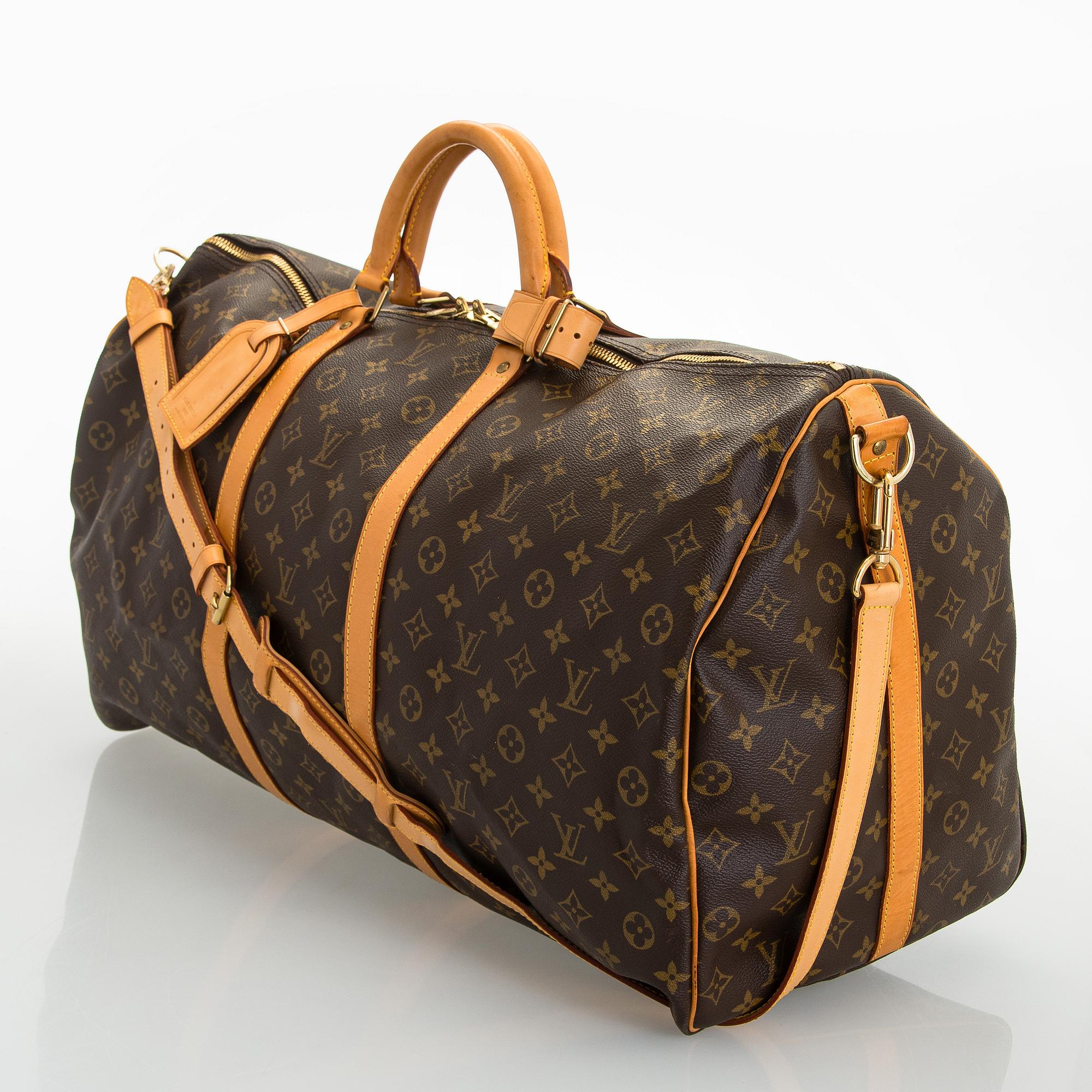 Louis Vuitton, a Monogram Canvas 'Keepall 60 Bandoulière' weekend bag.