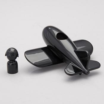 The airliner 'Jetliner Black' by Ulf Hansen for Playsam, Sweden.