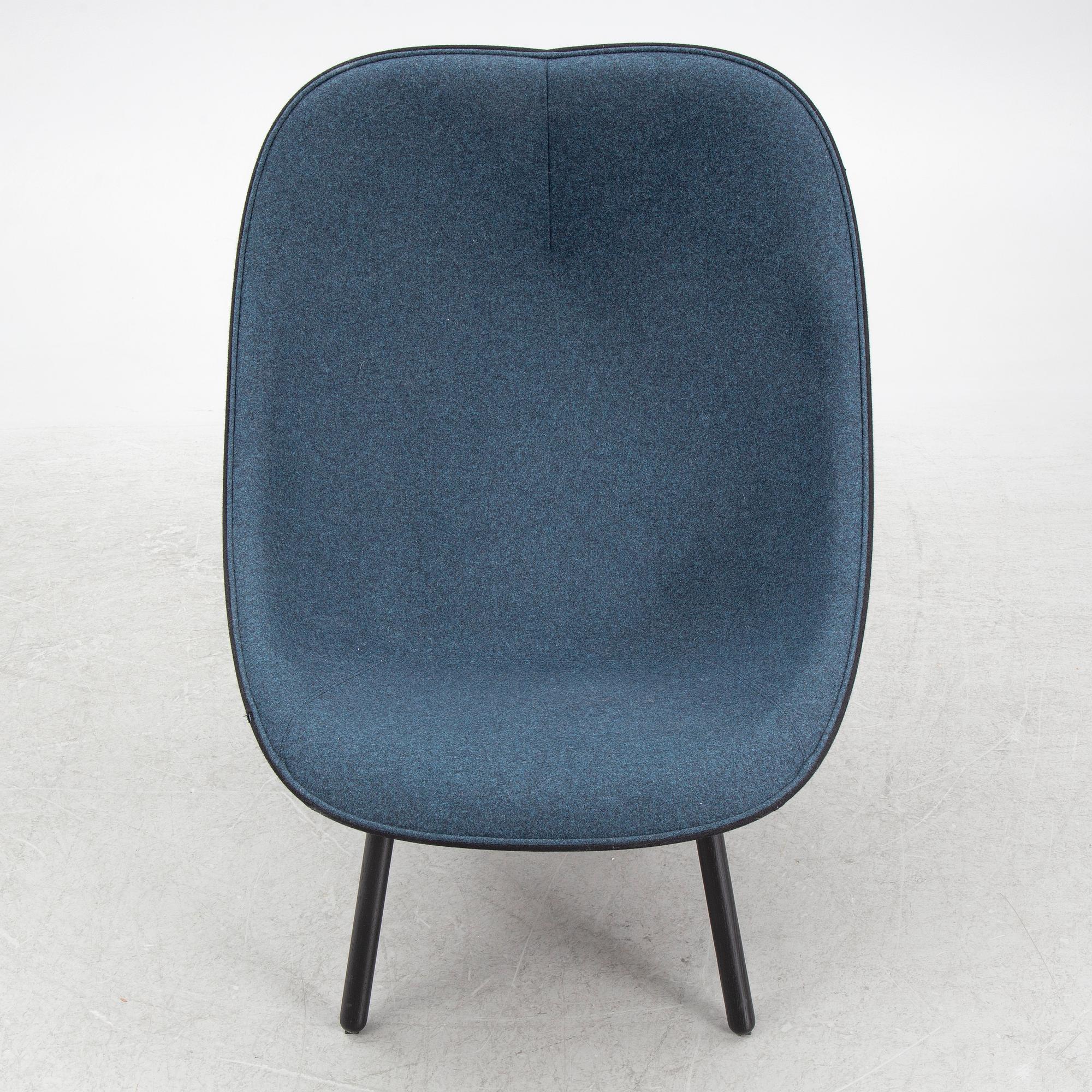 Doshi Levien, "Uchiwa", fåtölj, Hay, Danmark.