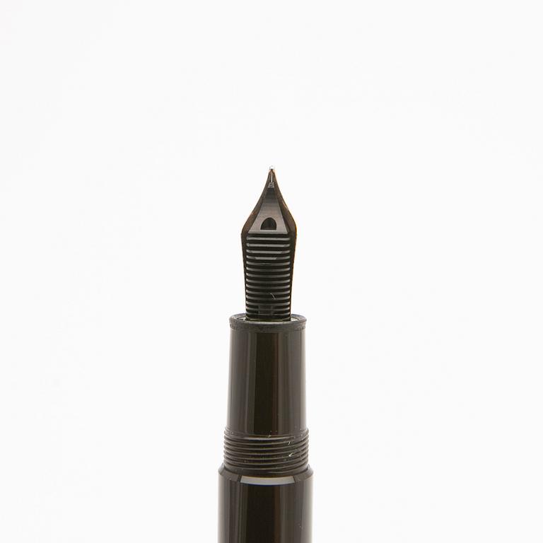 Montblanc, fountain pen, Writer’s Edition, “Carlo Collodi”, Germany, 2011.