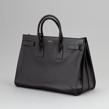 SAINT LAURENT, 'Sac du Jour large'.