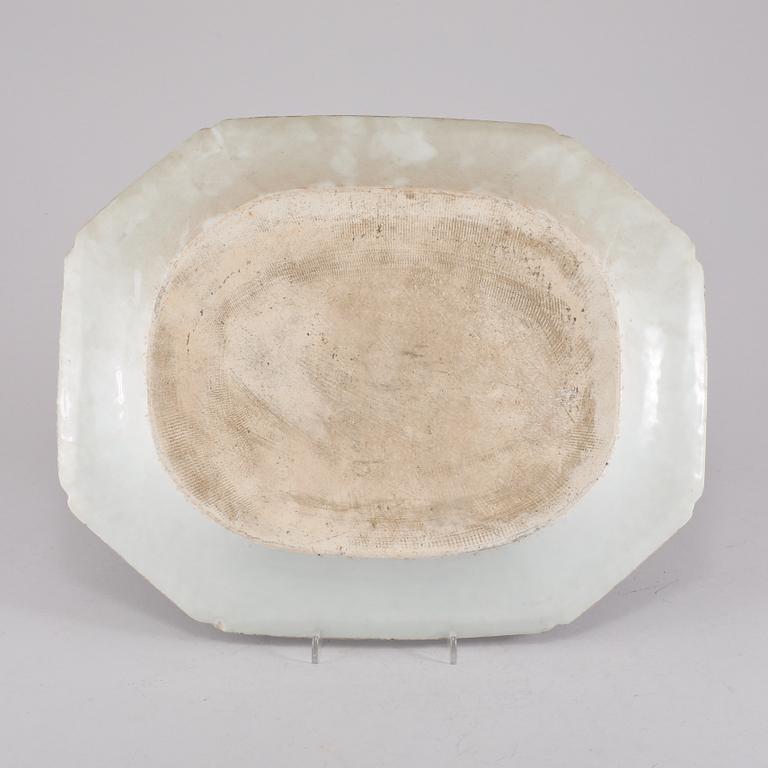 STEKFAT, porslin, Kina, 1700-tal.